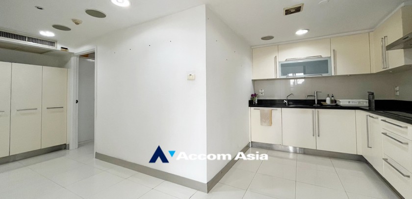 14  3 br Condominium For Sale in Ploenchit ,Bangkok BTS Chitlom at Somkid Gardens AA33297