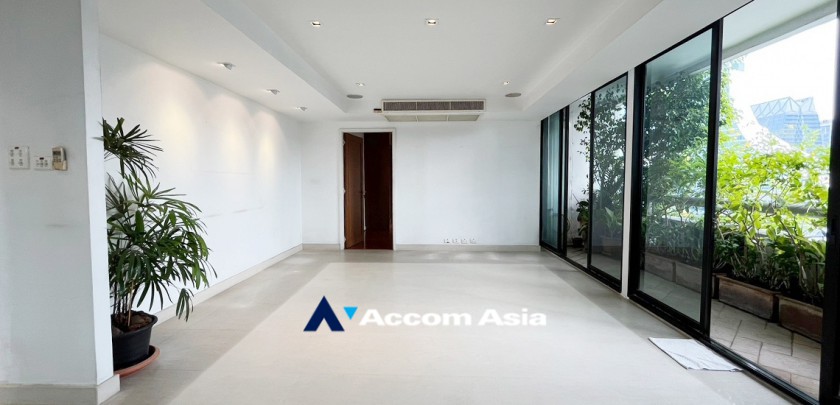 9  3 br Condominium For Sale in Ploenchit ,Bangkok BTS Chitlom at Somkid Gardens AA33297