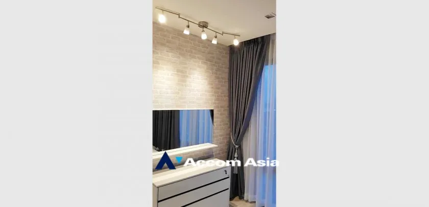 unit 2 Bedrooms  Condominium For Rent in Rama 3, Bangkok  near BRT Rama IX Bridge (AA33299)