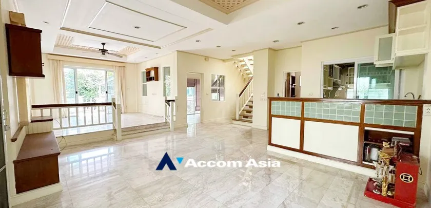  1  3 br House for rent and sale in Pattanakarn ,Bangkok BTS Bang Chak at Nantawan Village Onnuch AA33303
