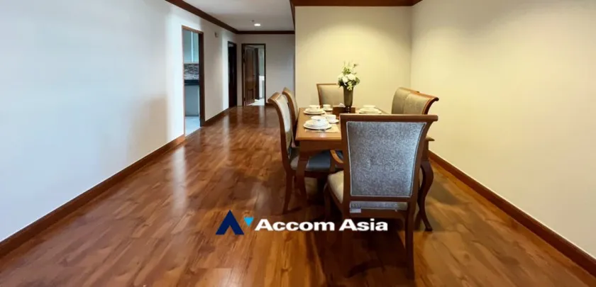  1  3 br Apartment For Rent in Sukhumvit ,Bangkok MRT Sukhumvit - BTS Asok at Perfect Apartment for Big Family, Prime Location Near Main Street AA33318
