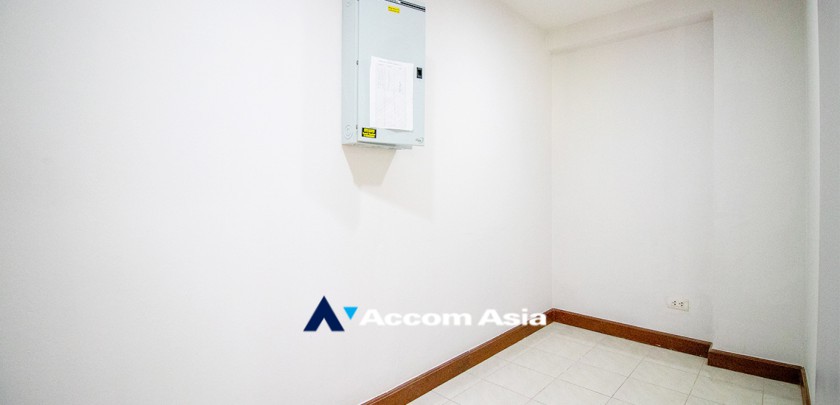 21  2 br Apartment for rent and sale in Ploenchit ,Bangkok BTS Ploenchit at Classic Elegance Residence AA33331