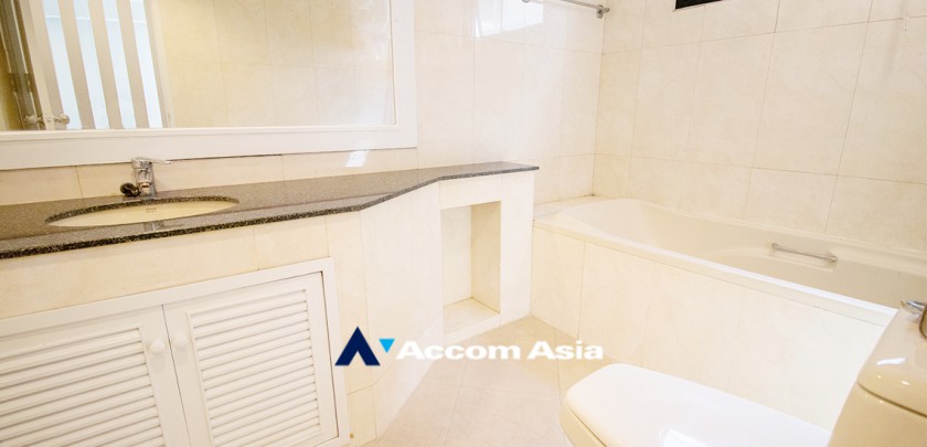 26  3 br Apartment For Rent in Sukhumvit ,Bangkok MRT Sukhumvit - BTS Asok at Panoramic City View Apartment in Asoke – 550m to BTS AA33333