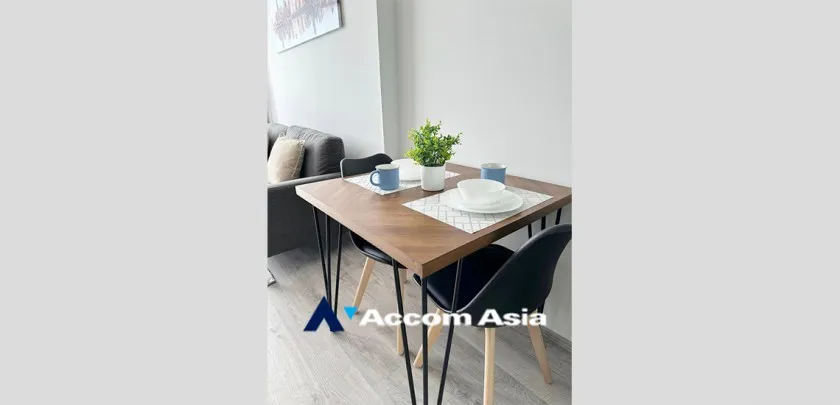 unit 1 Bedroom  Condominium For Rent in Sukhumvit, Bangkok  near BTS Ekkamai (AA33360)