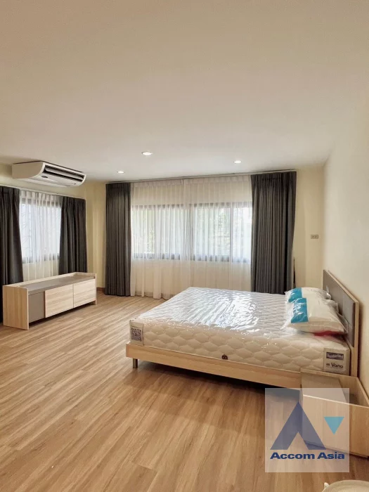10  4 br House for rent and sale in Sathorn ,Bangkok BRT Arkhan Songkhro AA33376