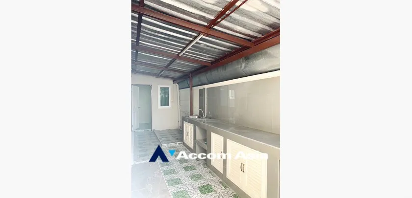 6  4 br House for rent and sale in Dusit ,Bangkok  AA33401