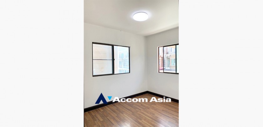 11  4 br House for rent and sale in Dusit ,Bangkok  AA33401