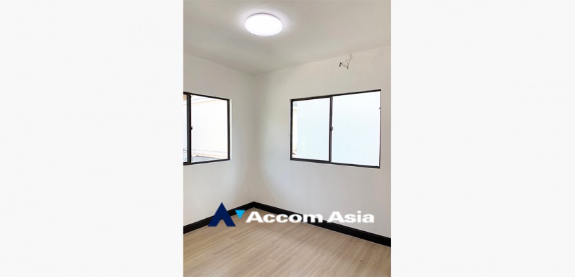 9  4 br House for rent and sale in Dusit ,Bangkok  AA33401