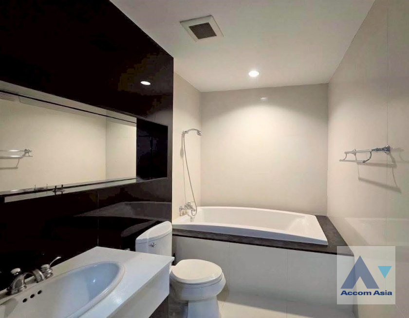 7  3 br Condominium For Rent in Ploenchit ,Bangkok BTS Chitlom at The Address Chidlom AA33404