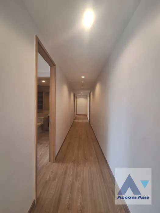 6  3 br Apartment for rent and sale in Sathorn ,Bangkok BTS Chong Nonsi at Luxury Designed in Prime Area AA33430