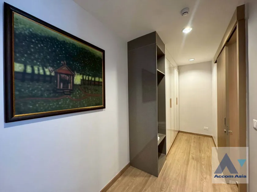 6  4 br Apartment For Rent in Sathorn ,Bangkok BTS Chong Nonsi at Luxury Designed in Prime Area AA33431