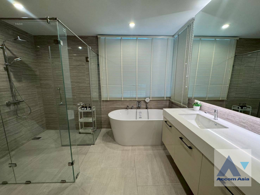 16  4 br Apartment For Rent in Sathorn ,Bangkok BTS Chong Nonsi at Luxury Designed in Prime Area AA33431