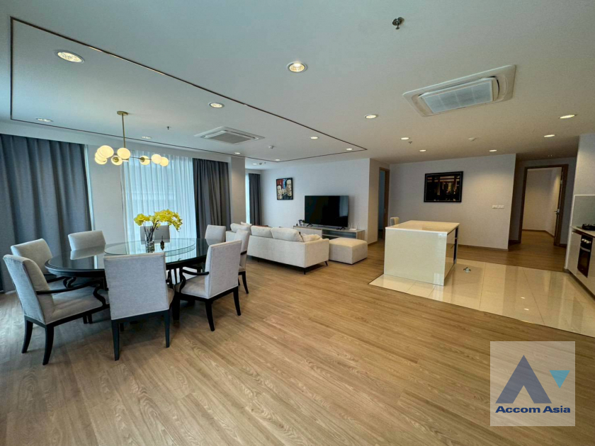  2  4 br Apartment For Rent in Sathorn ,Bangkok BTS Chong Nonsi at Luxury Designed in Prime Area AA33431