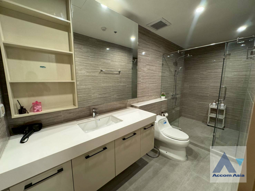 15  2 br Apartment For Rent in Sathorn ,Bangkok BTS Chong Nonsi at Luxury Designed in Prime Area AA33432