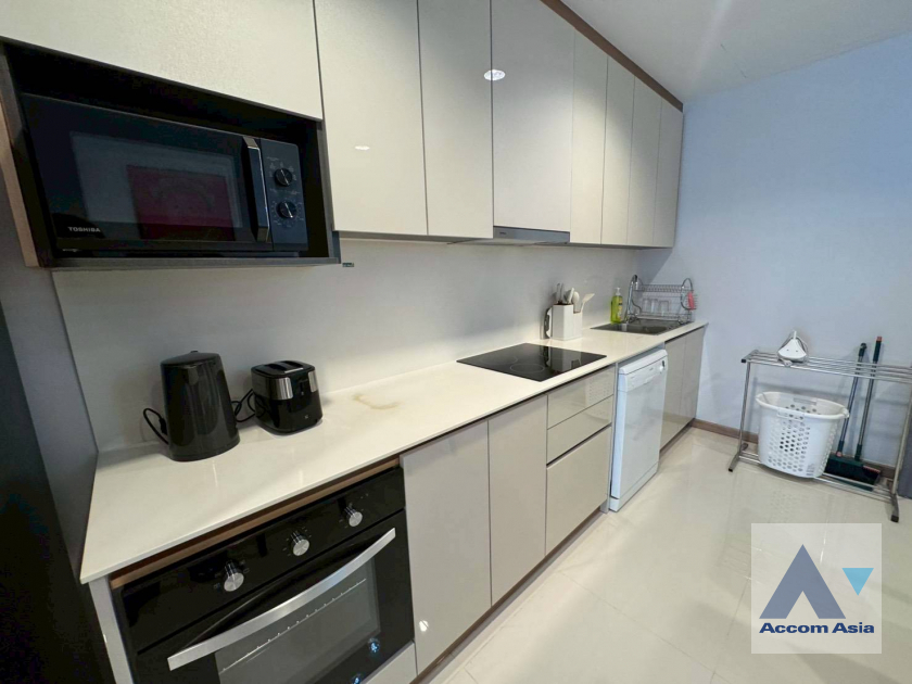 4  2 br Apartment For Rent in Sathorn ,Bangkok BTS Chong Nonsi at Luxury Designed in Prime Area AA33432