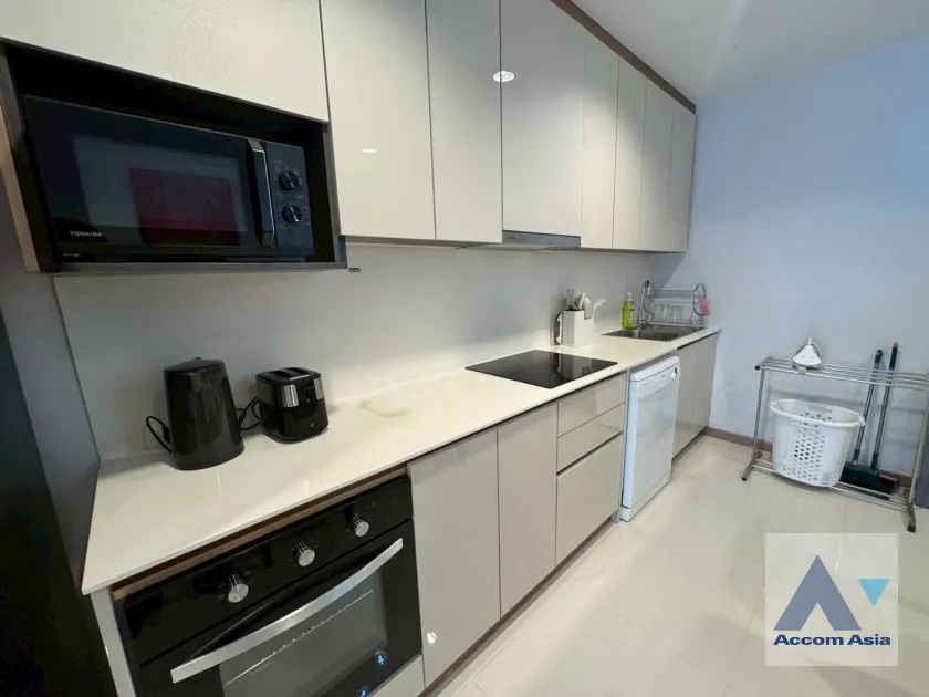unitPet friendly |  2 Bedrooms  Apartment For Rent in Sathorn, Bangkok  near BTS Chong Nonsi (AA33432)