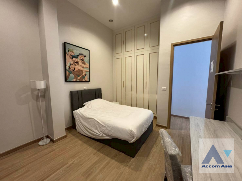 9  3 br Apartment For Rent in Sathorn ,Bangkok BTS Chong Nonsi at Luxury Designed in Prime Area AA33439