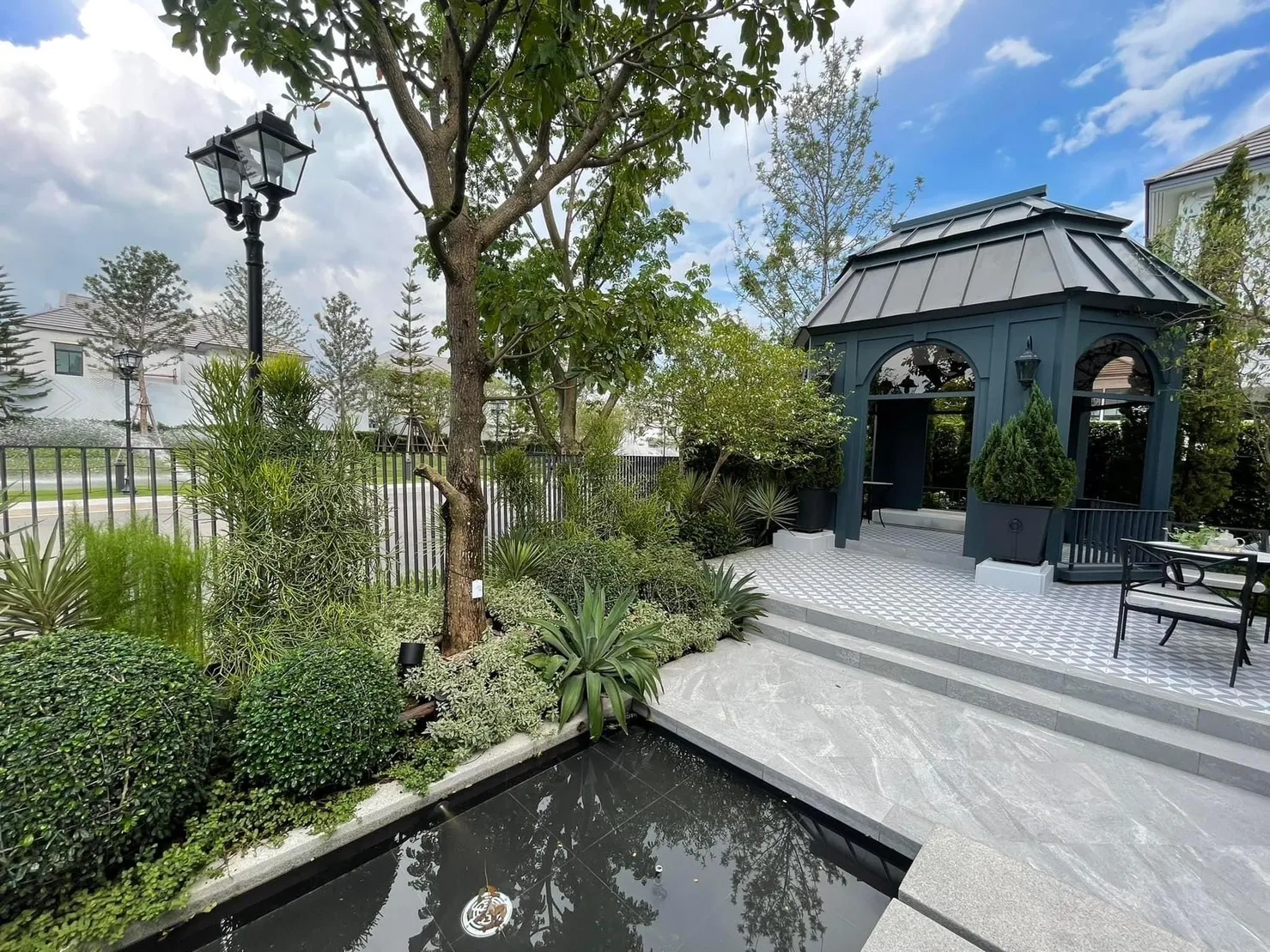 16  5 br House For Sale in Pattanakarn ,Bangkok ARL Ban Thap Chang at Exclusive Village AA33468