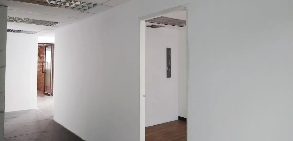  1  Office Space For Rent in Phaholyothin ,Bangkok ARL Phayathai - BTS Phaya Thai at Phayathai Plaza AA33473