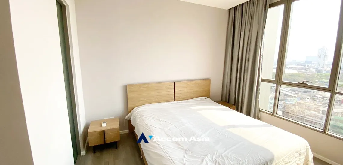unit 2 Bedrooms  Condominium For Rent in Sathorn, Bangkok  near BTS Saint Louis (AA33526)