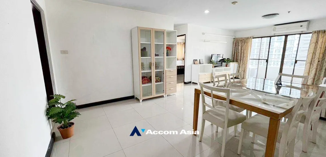 unit 3 Bedrooms  Condominium For Rent in Sukhumvit, Bangkok  near BTS Thong Lo (AA33556)