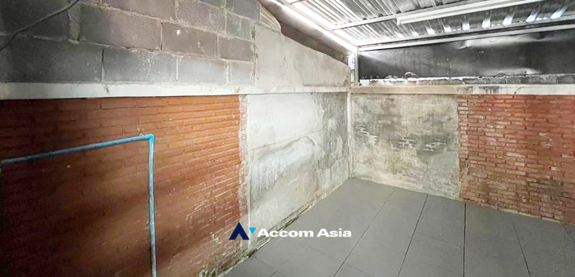 25  3 br House For Rent in Sukhumvit ,Bangkok BTS Phra khanong AA33573