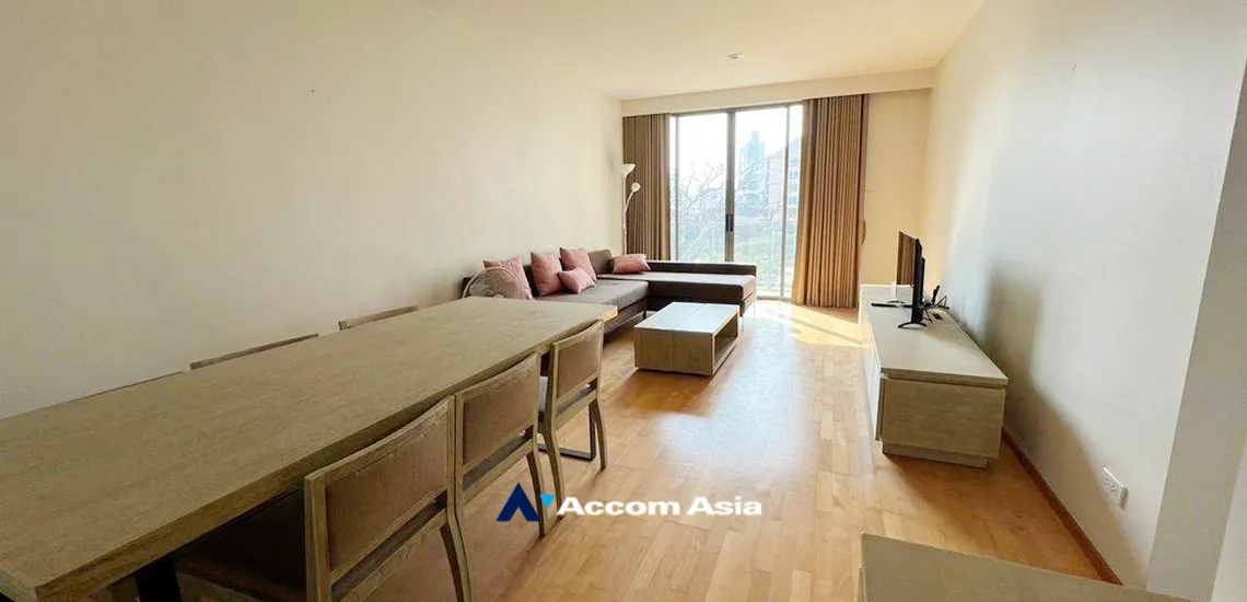 unitIssara at Sukhumvit 42 Condominium