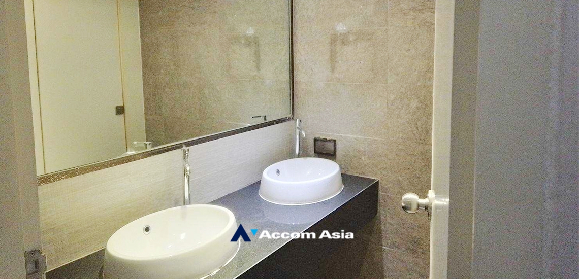 13  Office Space For Rent in Sukhumvit ,Bangkok BTS Asok at Time Square Building AA33584