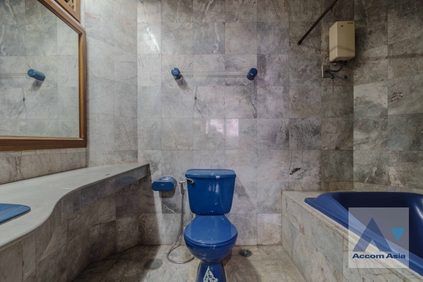 16  3 br Condominium for rent and sale in Sukhumvit ,Bangkok BTS Asok - MRT Sukhumvit at Le Premier I AA33593