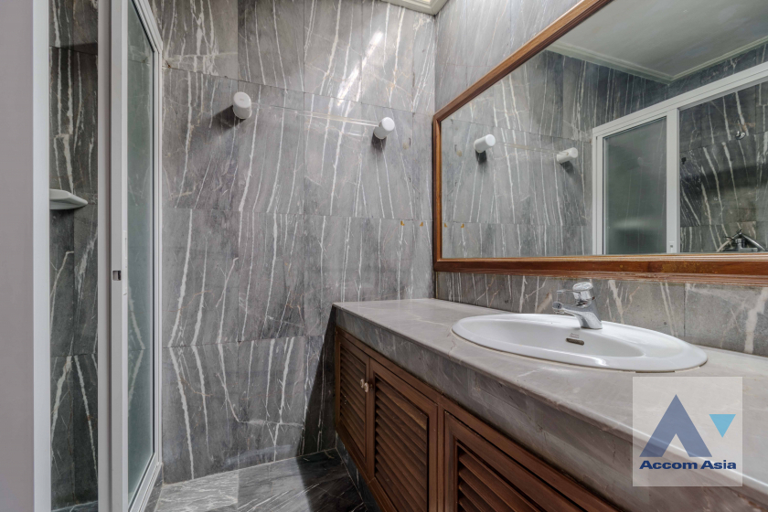 19  3 br Condominium for rent and sale in Sukhumvit ,Bangkok BTS Asok - MRT Sukhumvit at Le Premier I AA33593