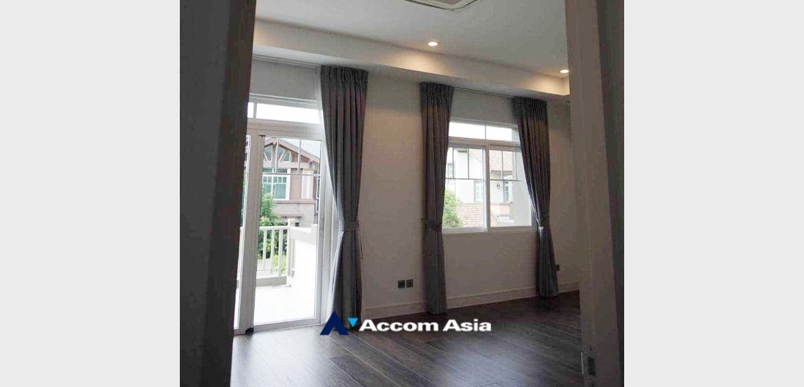 4  4 br House For Rent in Bang Na ,Bangkok  at Nantawan Bangna AA33626