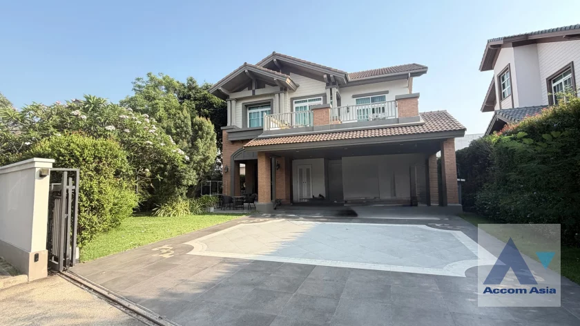 unit 4 Bedrooms  House For Rent in Bang Na, Bangkok  (AA33626)