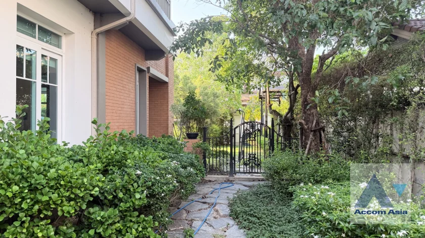 15  4 br House for rent and sale in Bang Na ,Bangkok  at Nantawan Bangna AA33626