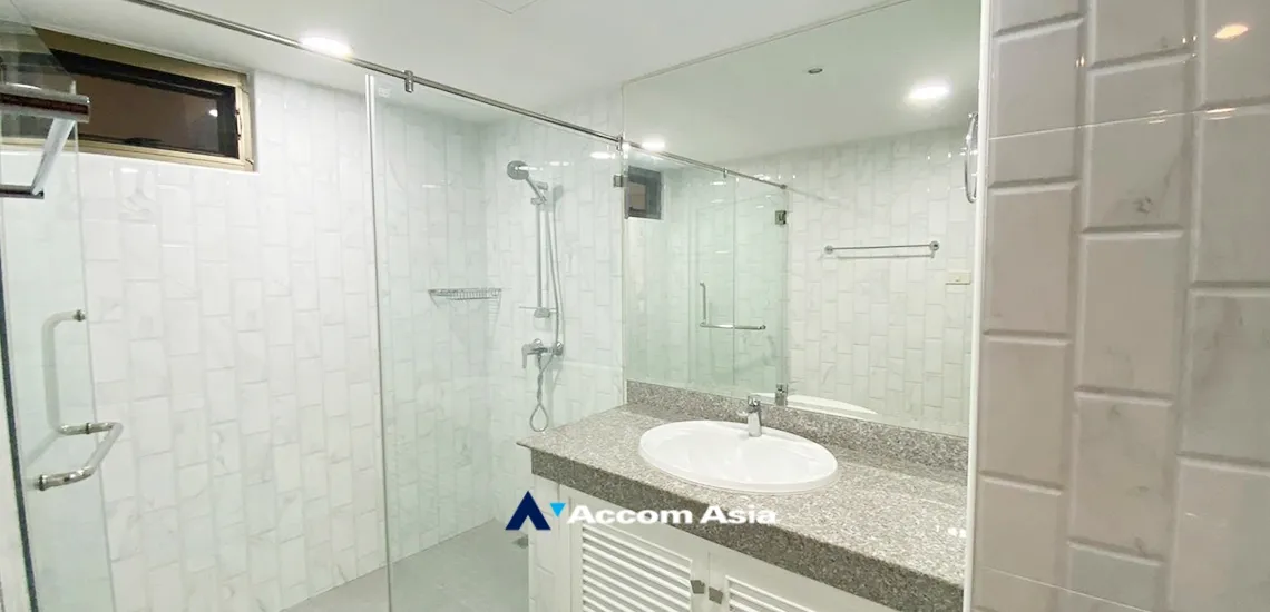 13  3 br Apartment For Rent in Sukhumvit ,Bangkok BTS Phrom Phong at Family Size Residence Starting at 280 Sqm AA33645