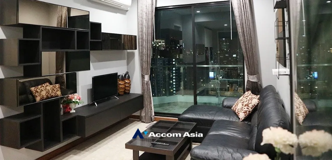 Supalai Premier at Asoke Condominium  2 Bedroom for Sale & Rent MRT Phetchaburi in Ratchadaphisek Bangkok