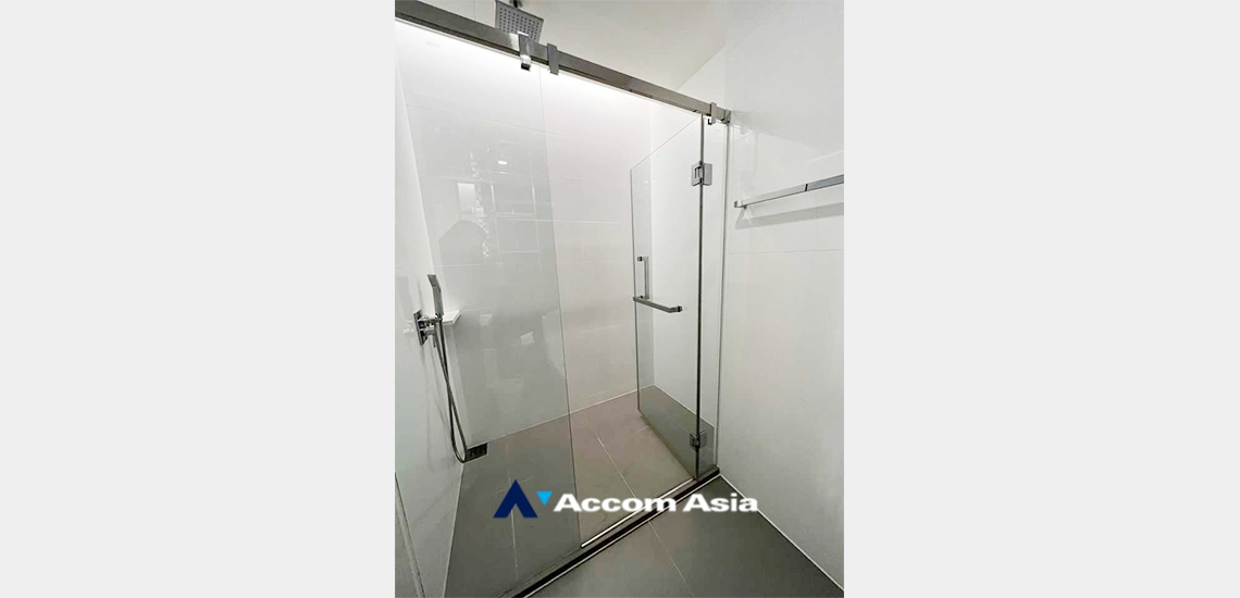 10  2 br Condominium For Rent in Sukhumvit ,Bangkok BTS Phra khanong at The Room Sukhumvit 69 AA33662