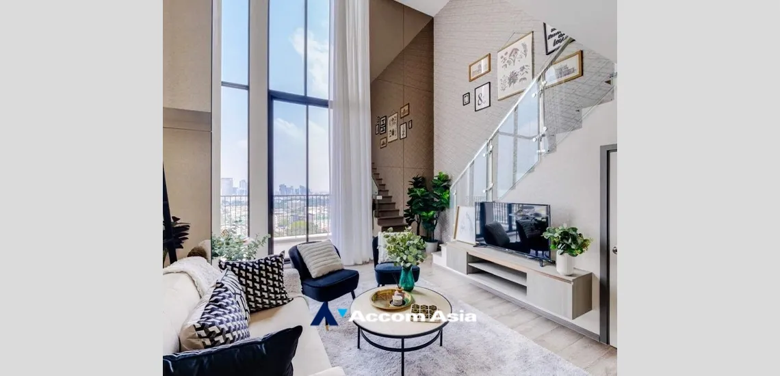  2  1 br Condominium For Sale in Samutprakan ,Samutprakan BTS Bearing at Knightsbridge Collage AA33683