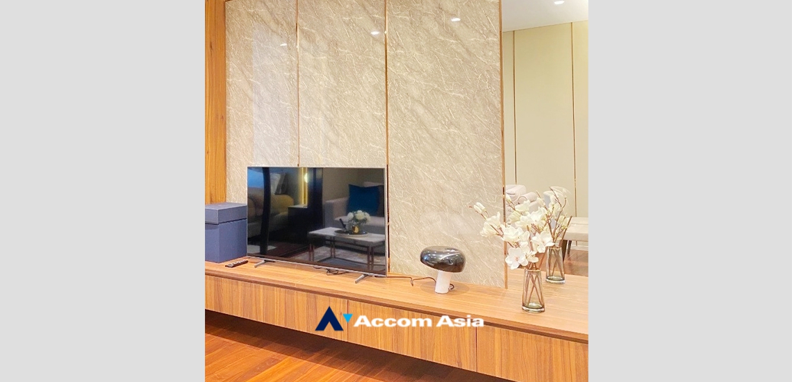 5  1 br Condominium for rent and sale in Ploenchit ,Bangkok BTS Chitlom at The Residences at Sindhorn Kempinski Hotel Bangkok AA33690