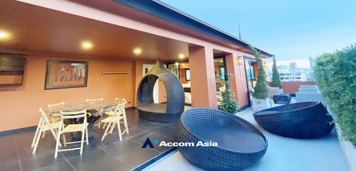 unit 1 Bedroom  Apartment For Rent in Sathorn, Bangkok  near MRT Lumphini (AA33710)