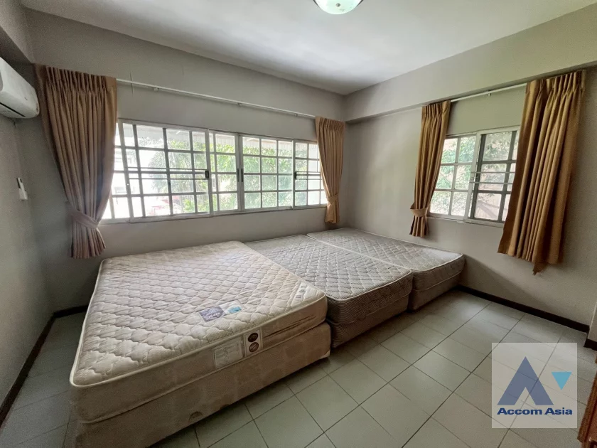 14  3 br Condominium For Rent in Sathorn ,Bangkok MRT Lumphini at Siam Penthouse 2 AA33714