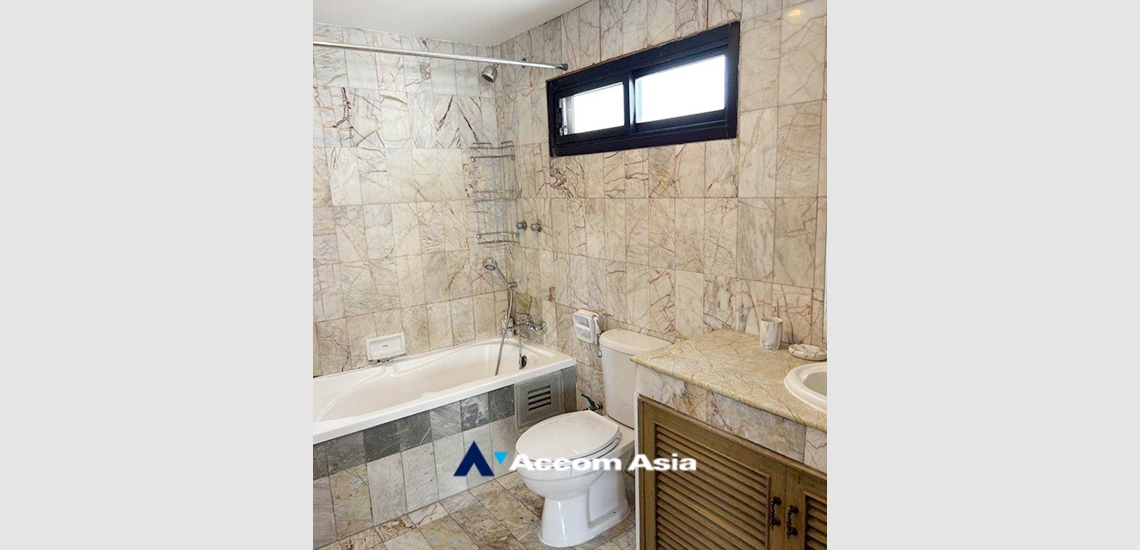 11  2 br Apartment For Rent in Phaholyothin ,Bangkok BTS Ari at Homely atmosphere AA33731