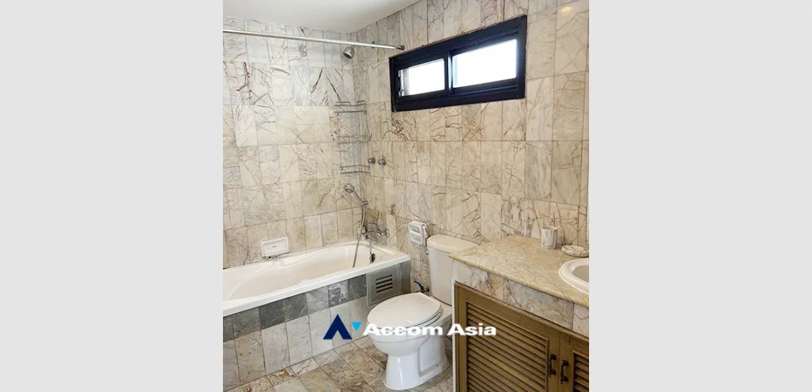 11  2 br Apartment For Rent in Phaholyothin ,Bangkok BTS Ari at Homely atmosphere AA33731