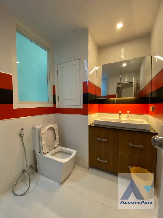 21  3 br Condominium for rent and sale in Sukhumvit ,Bangkok MRT Sukhumvit - BTS Asok at Wind Sukhumvit 23 AA33816