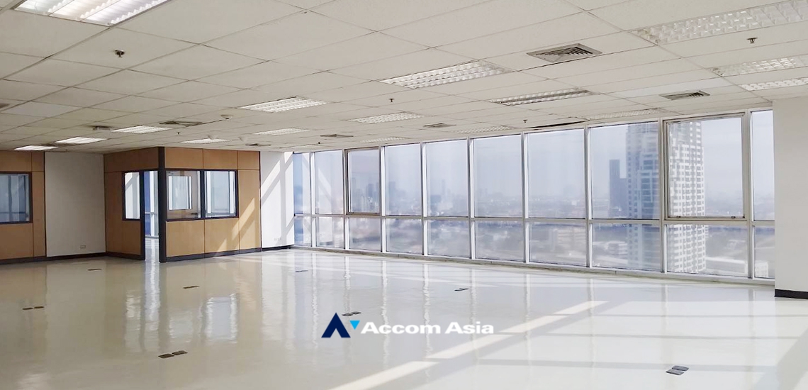  2  Office Space For Rent in Sukhumvit ,Bangkok BTS Ekkamai at 42 Tower AA33829