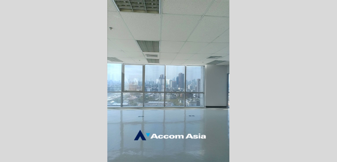  1  Office Space For Rent in Sukhumvit ,Bangkok BTS Ekkamai at 42 Tower AA33829