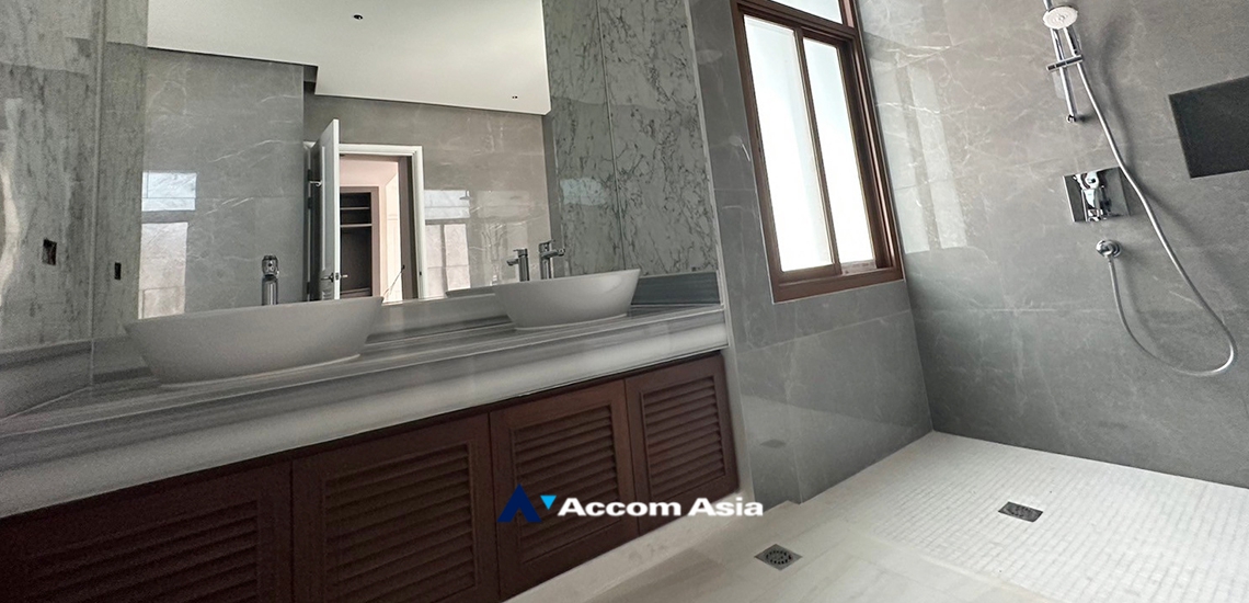 14  4 br House For Sale in Sukhumvit ,Bangkok BTS Phra khanong at Baan Sansiri Sukhumvit 67 AA33863