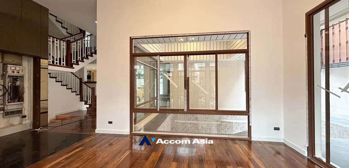  1  4 br House For Sale in Sukhumvit ,Bangkok BTS Phra khanong at Baan Sansiri Sukhumvit 67 AA33863