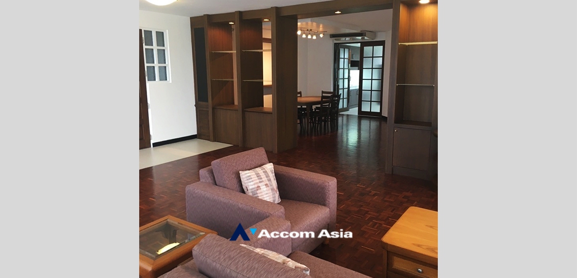  1  2 br Apartment For Rent in Sukhumvit ,Bangkok BTS Thong Lo at classically furnished apartment AA33896
