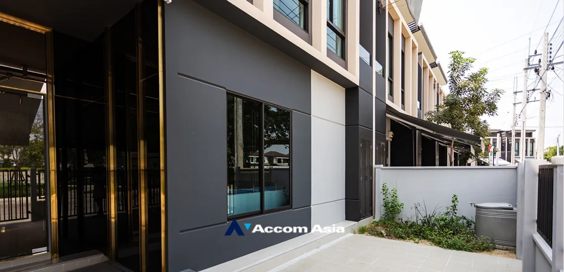 unitHome Office, Partly Furnished |  4 Bedrooms  Townhouse For Rent in Samutprakan, Samutprakan  (AA33897)