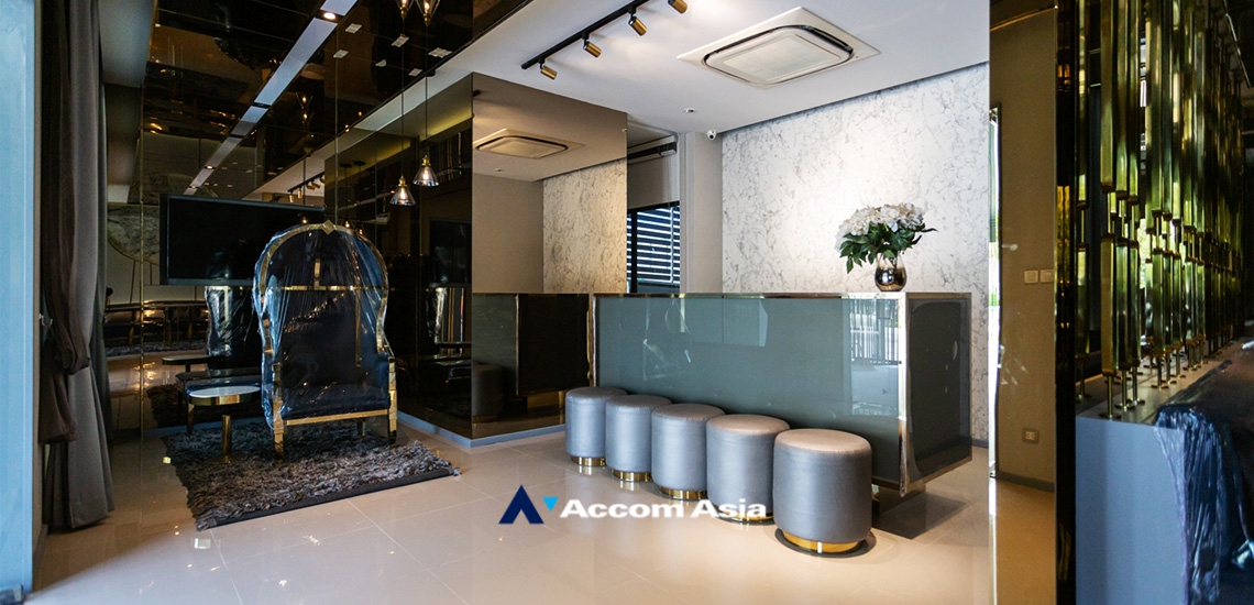 14  4 br Townhouse For Rent in Samutprakan ,Samutprakan  at House AA33897